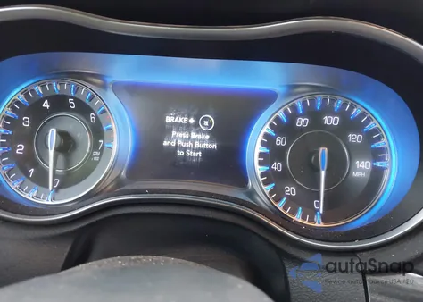 2017 Chrysler 300 Limited from USA, damaged, VIN 2C3CCAAG6HH552958